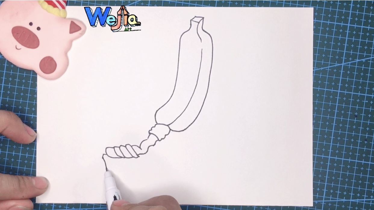 有创意的牙膏，用简单的香蕉和牙刷画的简单创意画
