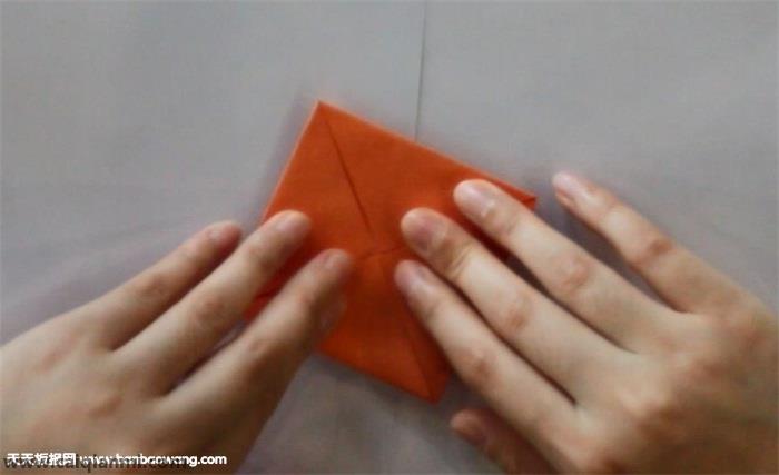 回旋镖折纸教程视频天天快报 回旋镖的折纸教程