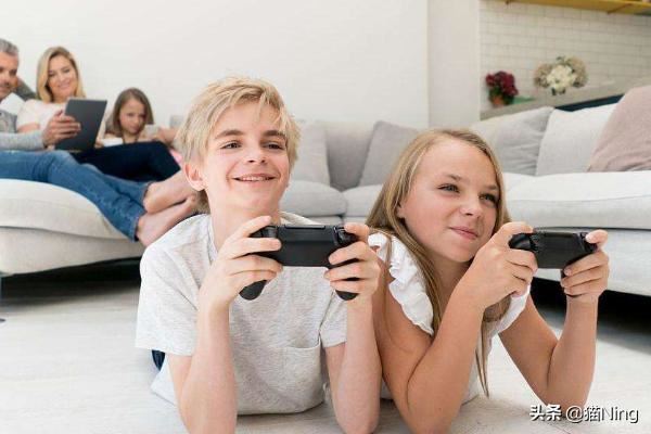 孩子沉迷网络游戏的原因及解决方法？