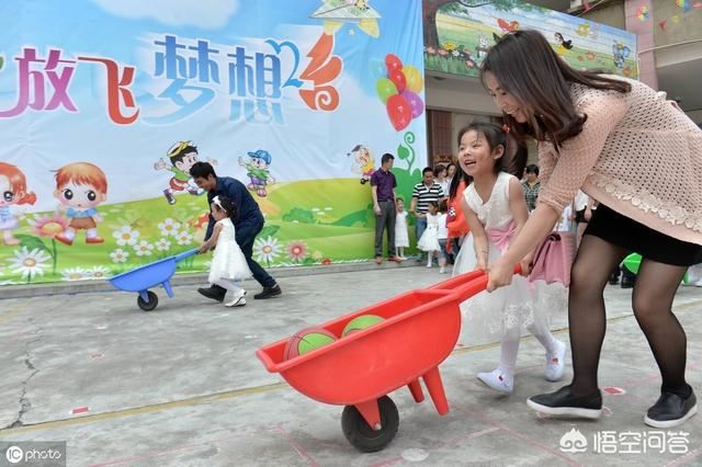 两周岁宝宝适合玩什么玩具？