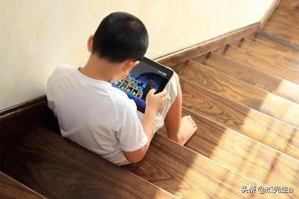 小孩玩王者荣耀有什么危害？