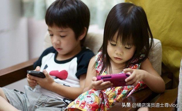 孩子高中，天天玩手机，不写作业，怎么办？
