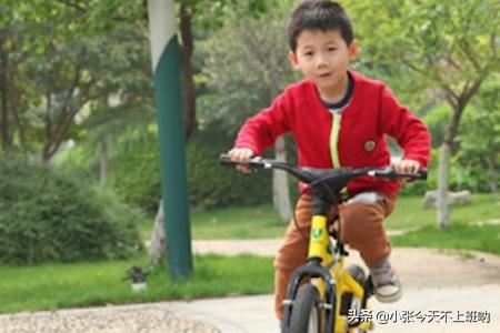 家长在家怎样教幼儿园的孩子学习呢？