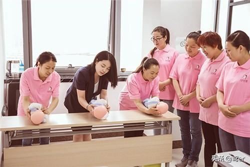 高级母婴护理师证书是由什么部门颁发的全国通用吗