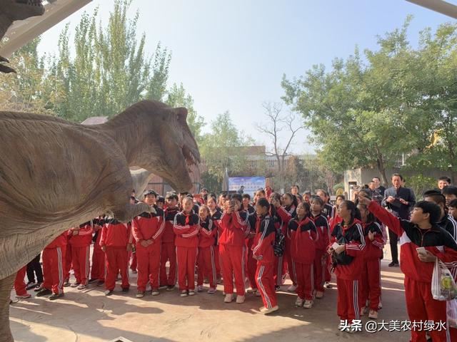 教师的一天，究竟有多累