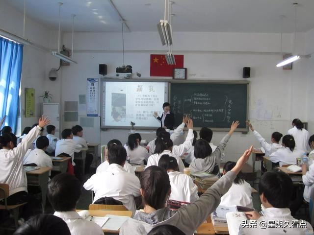 教师的一天，究竟有多累