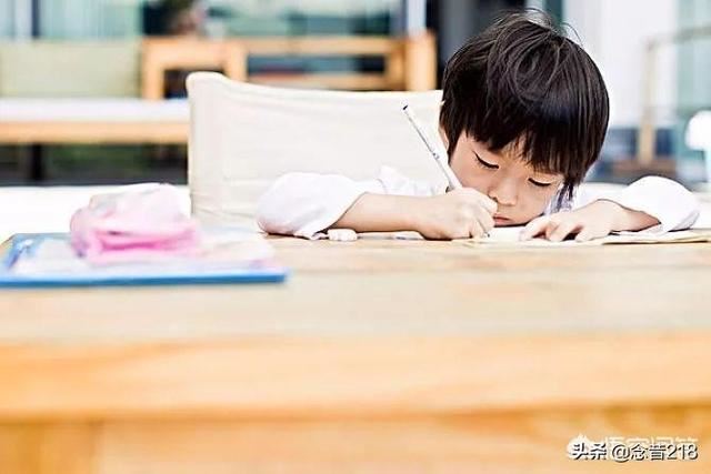 家长在家如何辅导一年级的孩子