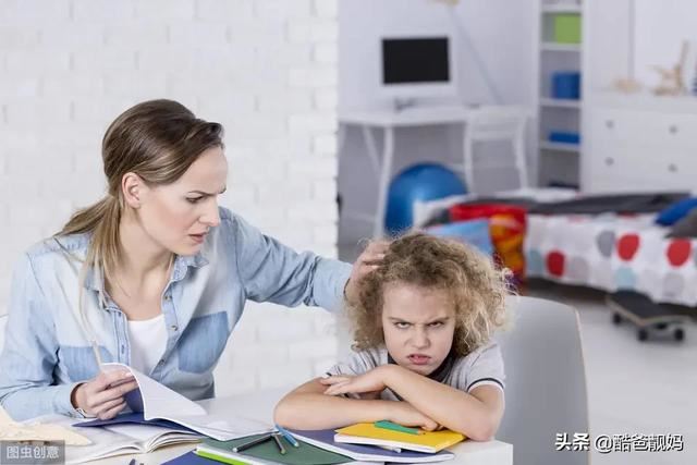 学生很调皮，上课坐不住，怎样去教育有效