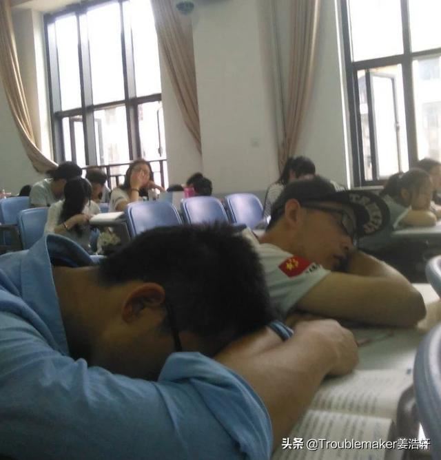 初中生的叛逆期太强烈了，父母应该怎么办