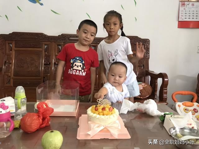 面对青春期的孩子，家长应该怎么做
