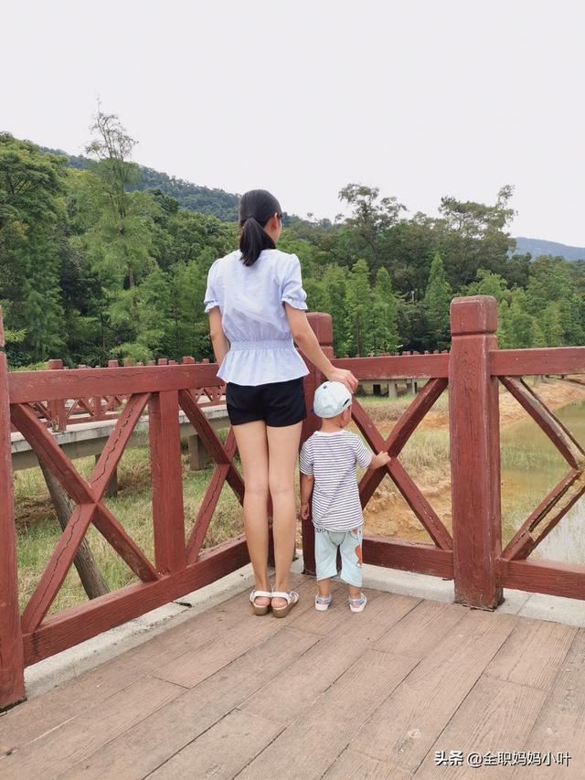 面对青春期的孩子，家长应该怎么做