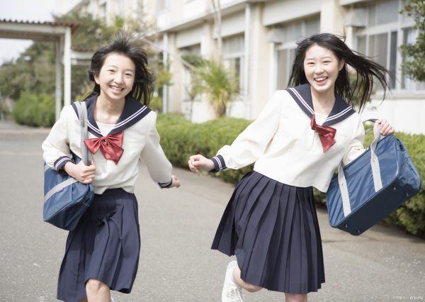 10岁女儿叛逆期怎么教育