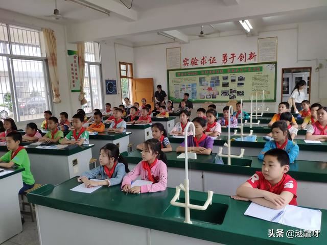 怎样教一个学习成绩好但又很不听话的学生