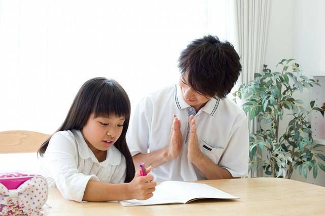 12岁孩子叛逆怎么教育