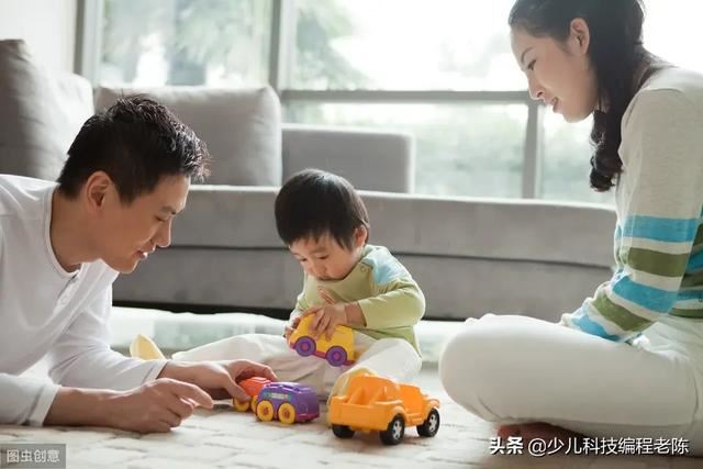 我是一名幼儿教师，面对调皮的孩子应该怎么样教育