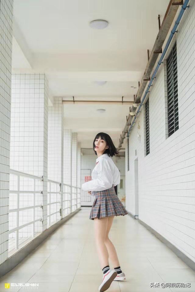青春逆反期，该怎么教育孩子
