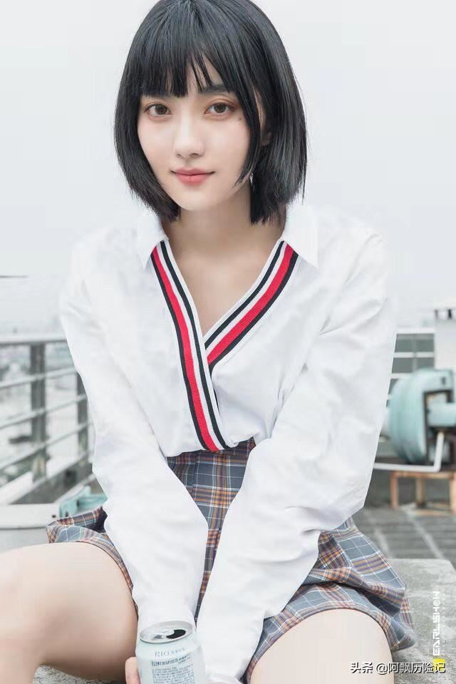 青春逆反期，该怎么教育孩子
